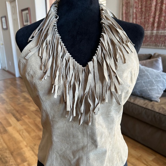 Halter Top - Picture 1 of 8